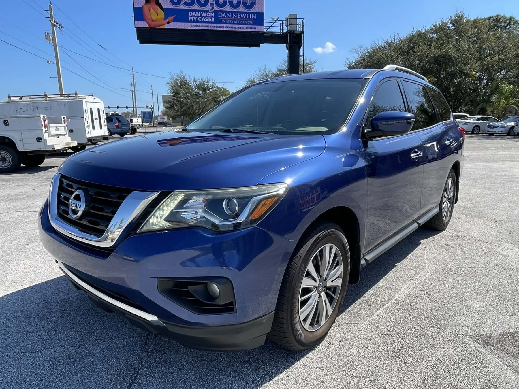 2019 Nissan Pathfinder S